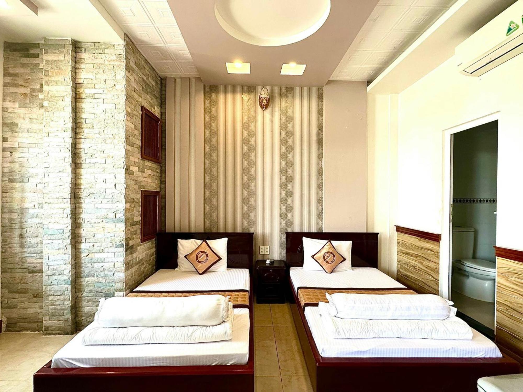 Phuc Hung Hotel Rạch Giá Kültér fotó