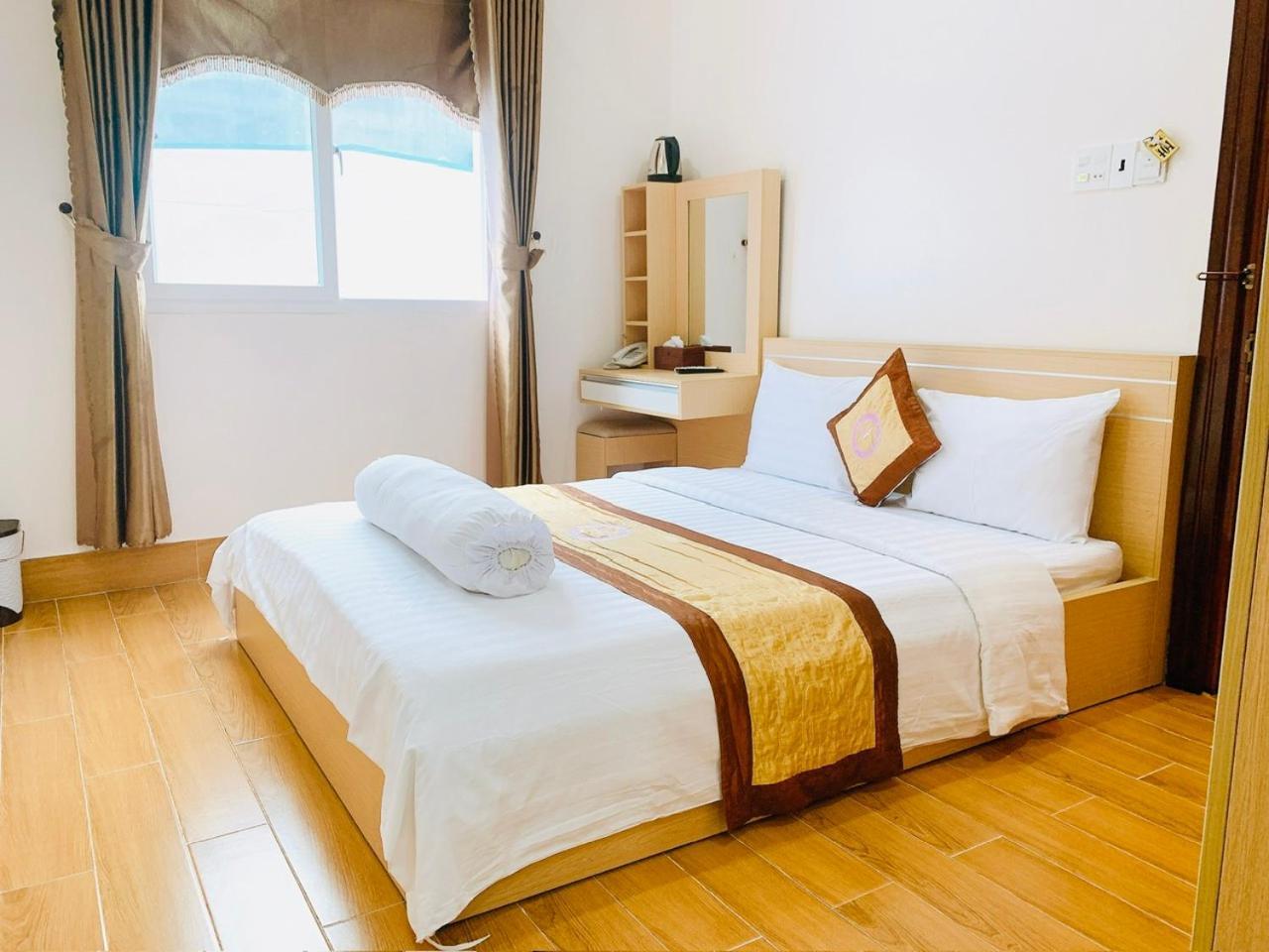 Phuc Hung Hotel Rạch Giá Kültér fotó