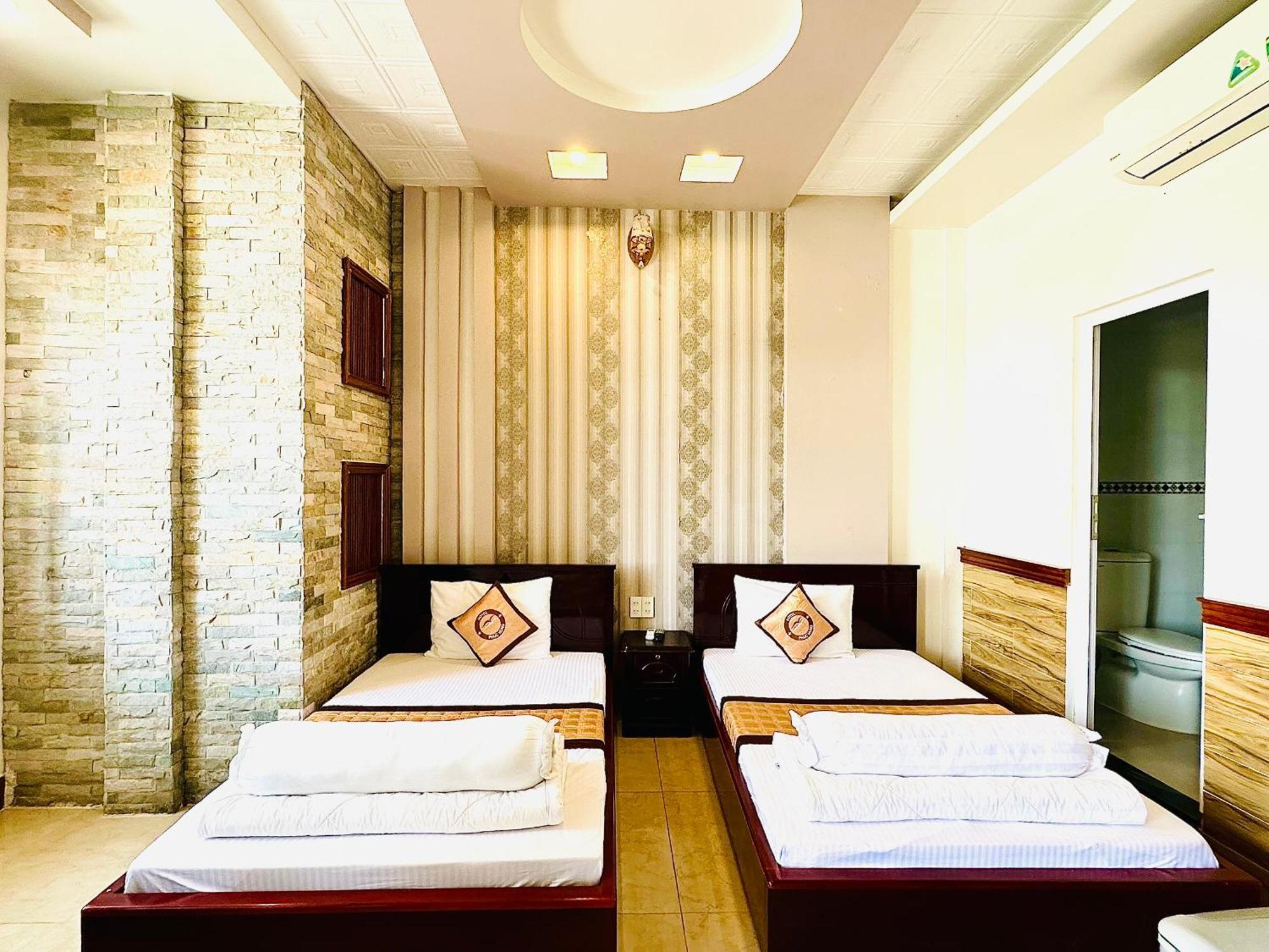 Phuc Hung Hotel Rạch Giá Kültér fotó